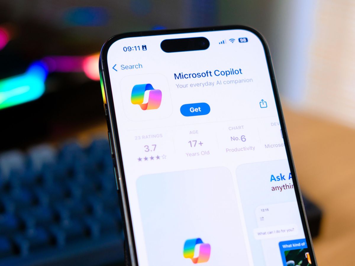Get Microsoft 365 Copilot Installed on Any Phone